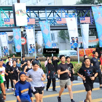 Runner Photo 4870956