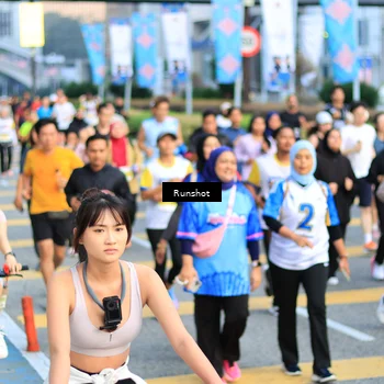 Runner Photo 4871063