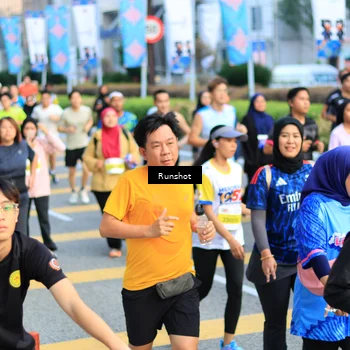 Runner Photo 4871121