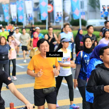 Runner Photo 4871142