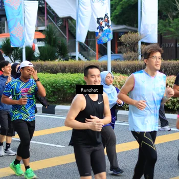Runner Photo 4871192