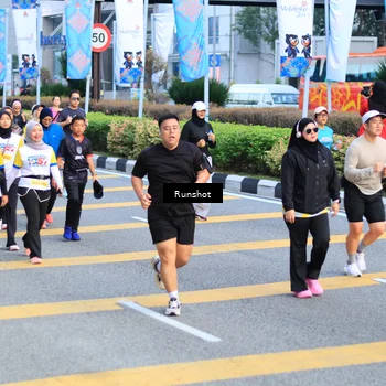 Runner Photo 4871246