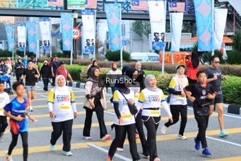 Runner Photo 4871285