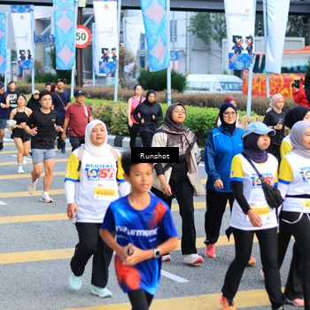 Runner Photo 4871311