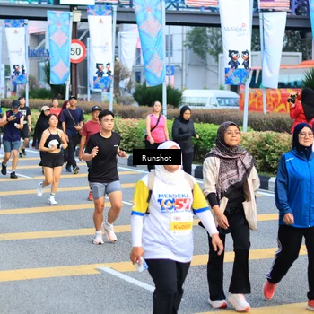 Runner Photo 4871342