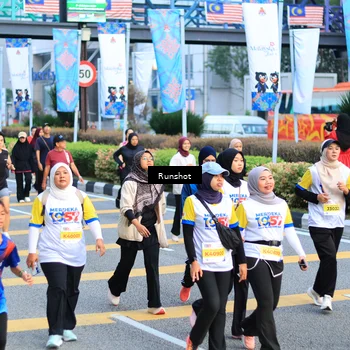 Runner Photo 4871343