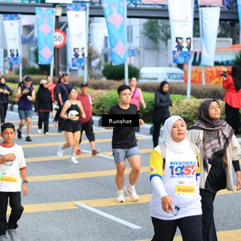 Runner Photo 4871358