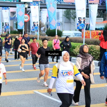 Runner Photo 4871384