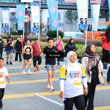 Runner Photo 4871388