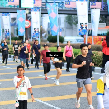 Runner Photo 4871396