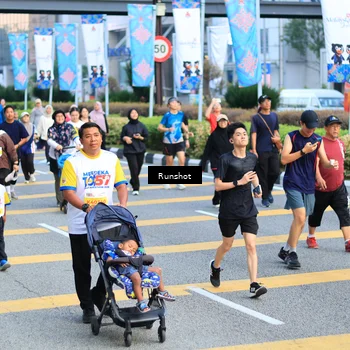 Runner Photo 4871509