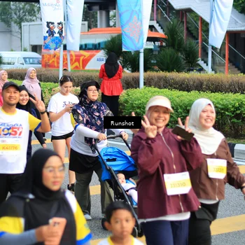 Runner Photo 4871679