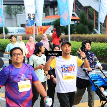 Runner Photo 4871692