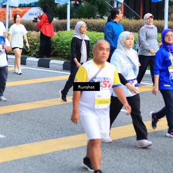 Runner Photo 4871835