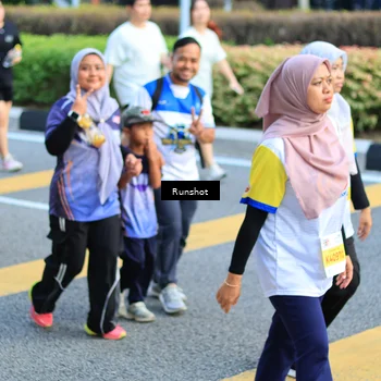 Runner Photo 4871906
