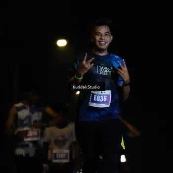 Runner Photo 4872363