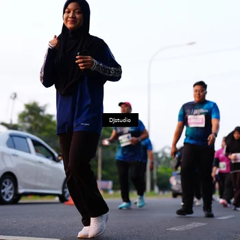 Runner Photo 4873383