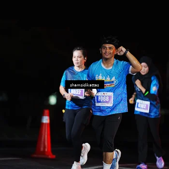 Runner Photo 4873659