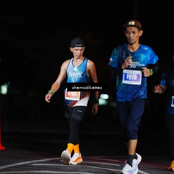Runner Photo 4873696