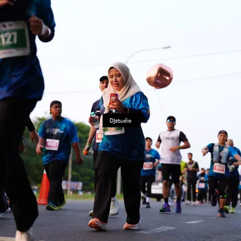 Runner Photo 4873716