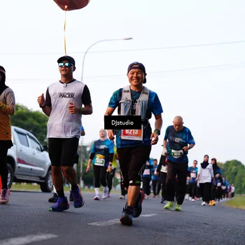 Runner Photo 4873896