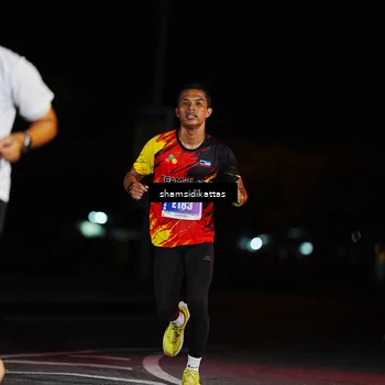 Runner Photo 4873924
