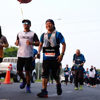 Runner Photo 4873974