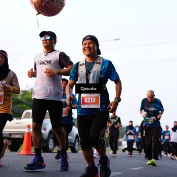 Runner Photo 4874009