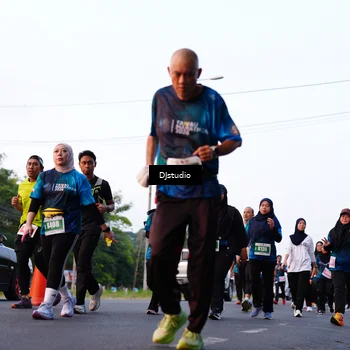 Runner Photo 4874143