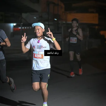Runner Photo 4874471