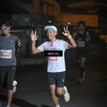 Runner Photo 4874472