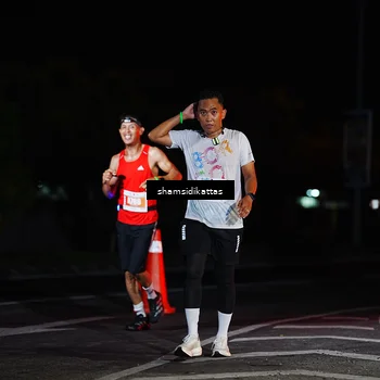 Runner Photo 4874500
