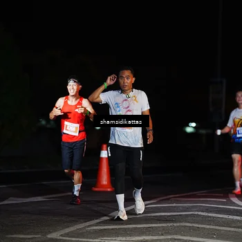 Runner Photo 4874537