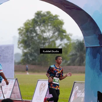 Runner Photo 4874774