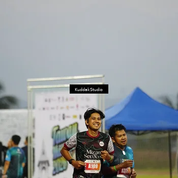 Runner Photo 4874786