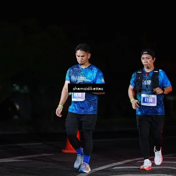 Runner Photo 4874872