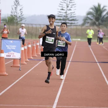 Runner Photo 4874876