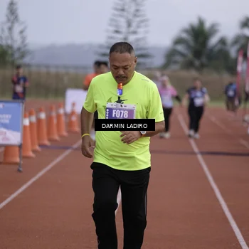 Runner Photo 4874915