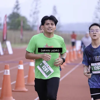 Runner Photo 4874925