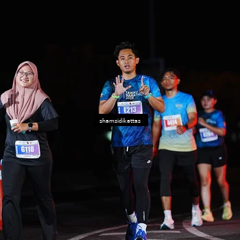 Runner Photo 4874976