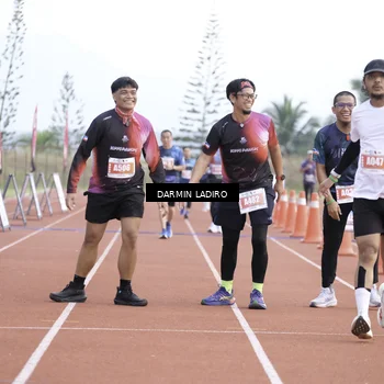 Runner Photo 4875246
