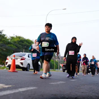 Runner Photo 4875471