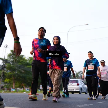 Runner Photo 4875565