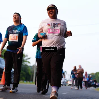 Runner Photo 4875635