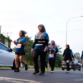 Runner Photo 4875663