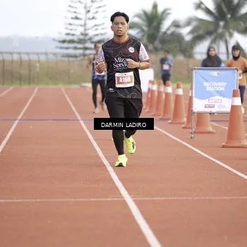 Runner Photo 4875747