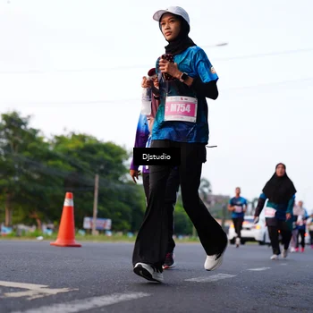 Runner Photo 4875873