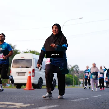 Runner Photo 4875995