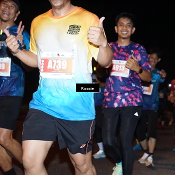 Runner Photo 4876099