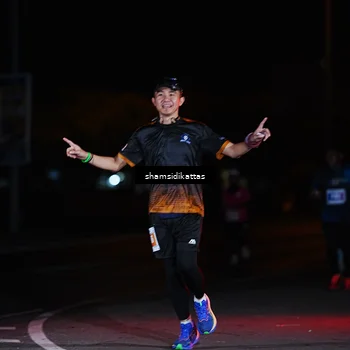 Runner Photo 4876115